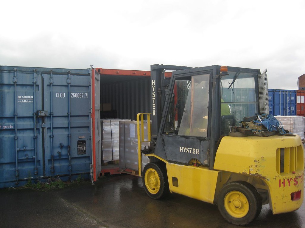 Logistics toàn cầu & Thuê tàu biển — 23/9/2026
