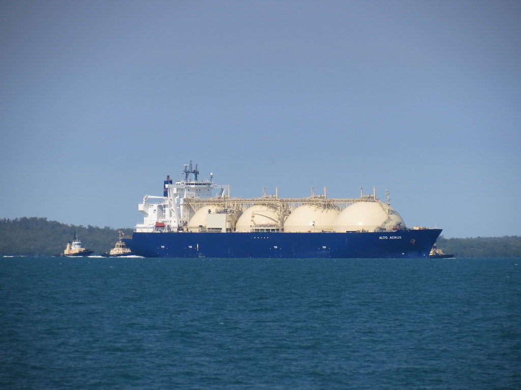 Alto Acrux Departs Darwin in June 2012