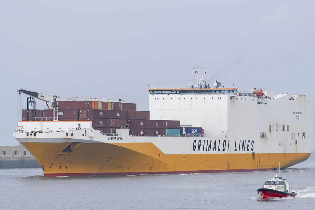 Tàu Grande Ghana, ảnh lưu trữ