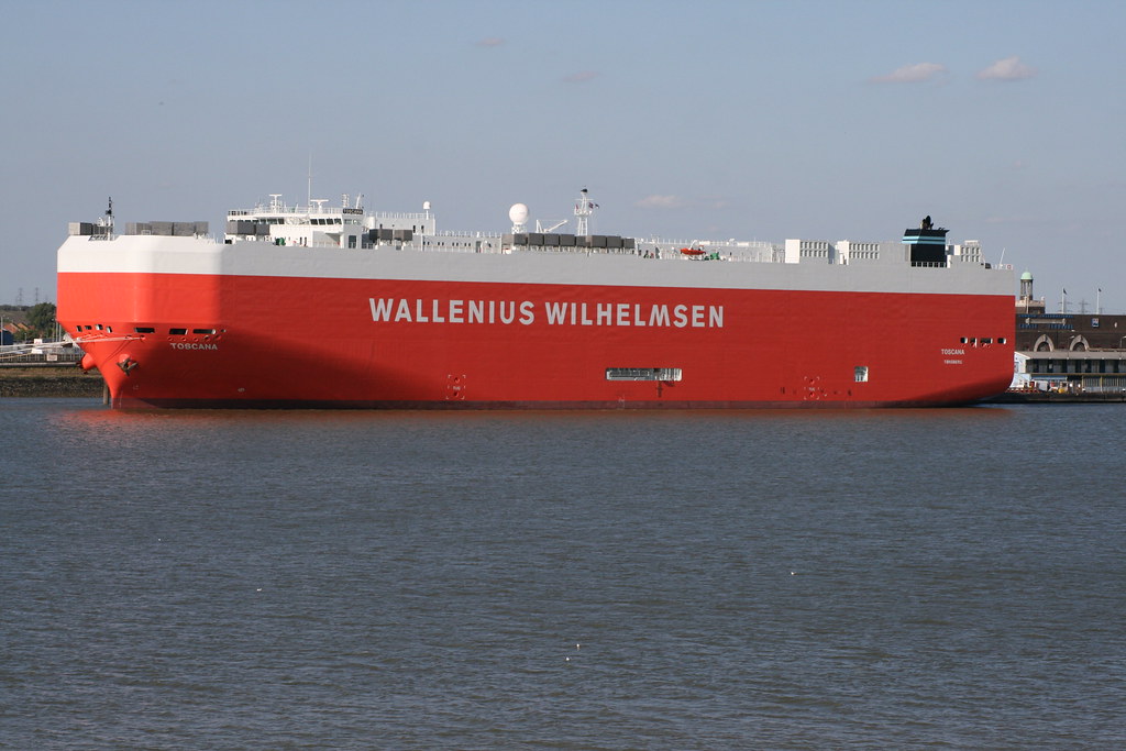 Tàu Toscana tại Tilbury